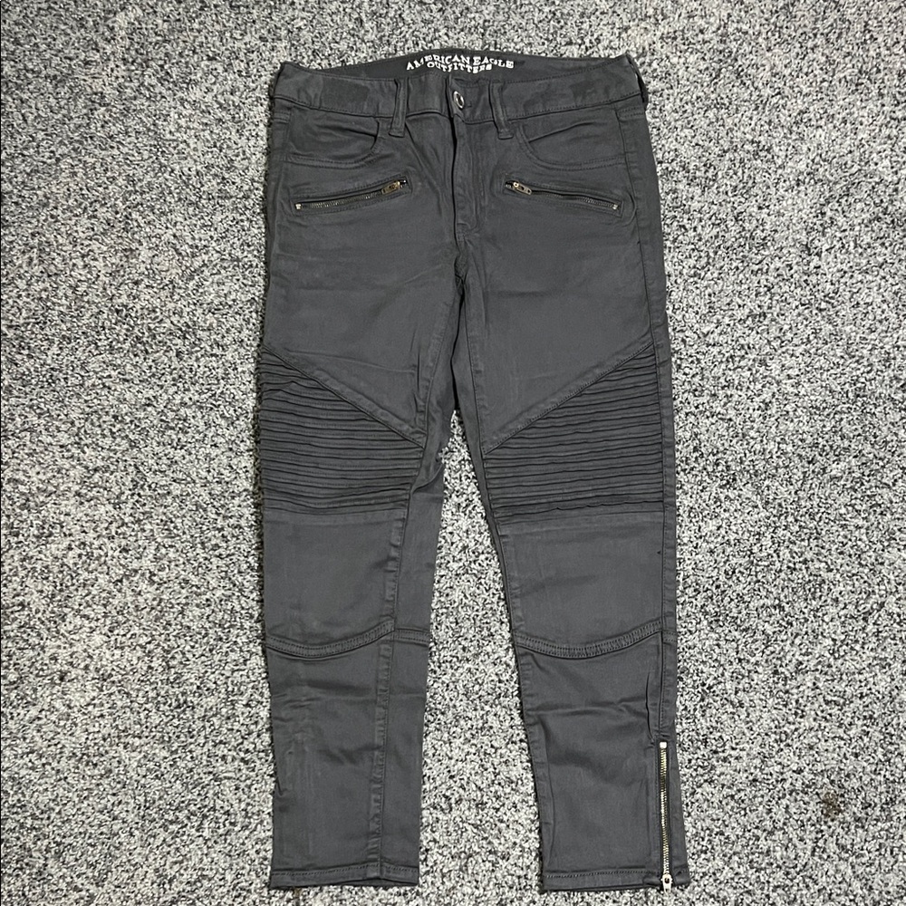 American Eagle Sateen Jegging Cropped Size 6 Regular Gray NWOT